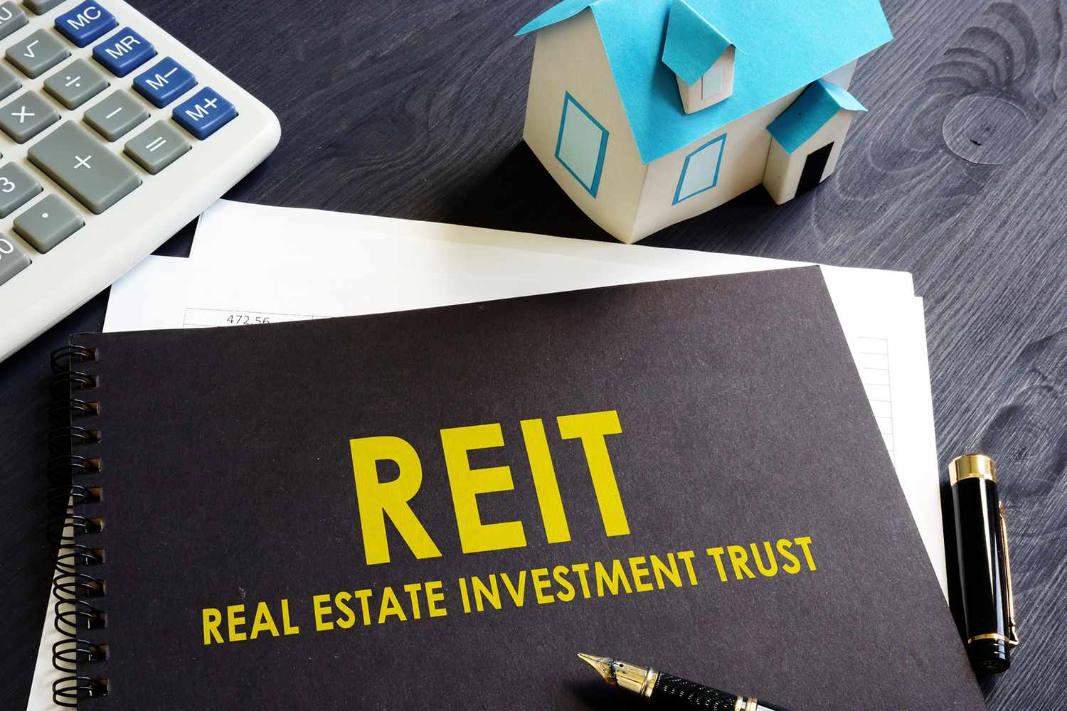 三大高收益月度分红REIT：Healthpeak、Realty Income与Stag Industrial解析